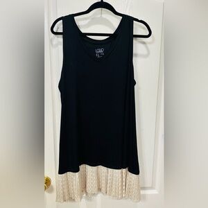 LOGO by Lori Goldstein Black and Cream Tunic